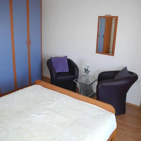 Apartman Ferienwohnung Fur 5 Personen Ca 85 Qm In Crikvenica, Kvarner Bucht Und Umgebung